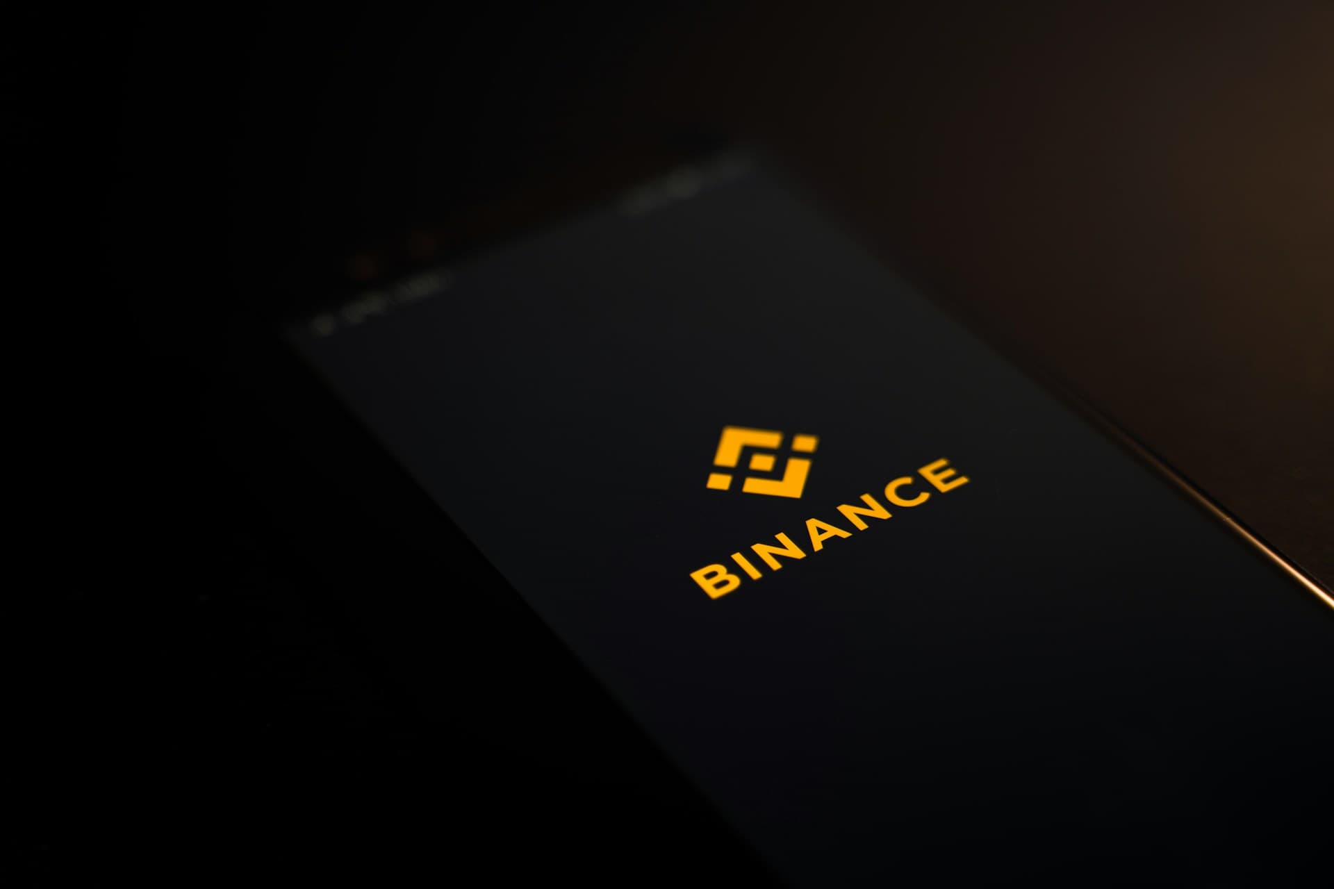 BNB bije rekordy – czy 860 dolarów to następny cel?