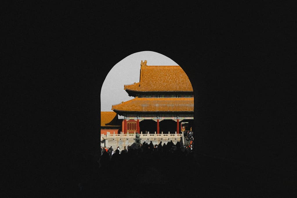 Chiny ostrzegają: stablecoiny zagrożeniem dla stabilności finansowej