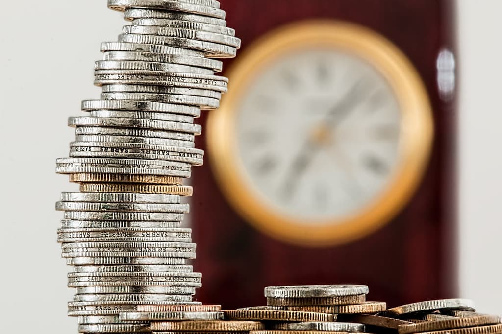 Czym jest arbitraż kryptowalutowy i jak na nim zarabiać?